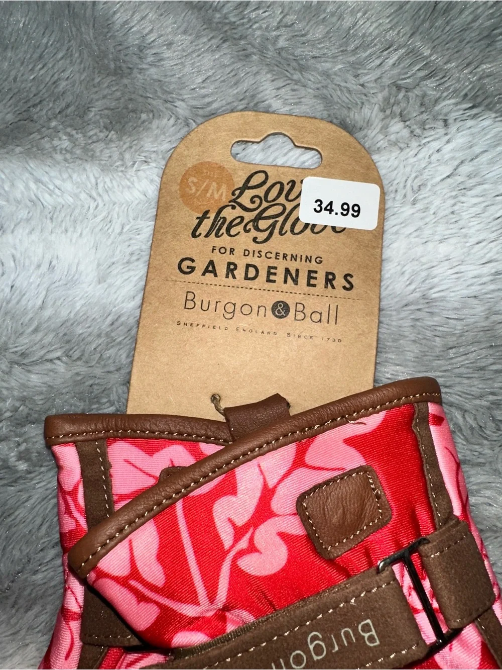 Burgon & Ball Floral Garden Gloves in Red and Pink